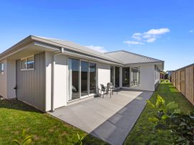 Tranquil Treasure - Papamoa Holiday Home -  - 1162145 - thumbnail photo 19