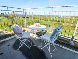 3 bedroom Cottage for rent in Holyhead
