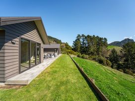 Fun and Falls Haven - Lake Taupo Holiday Home -  - 1163015 - thumbnail photo 25