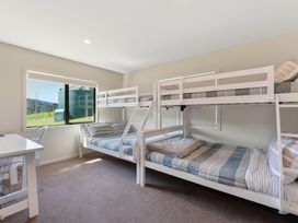 Fun and Falls Haven - Lake Taupo Holiday Home -  - 1163015 - thumbnail photo 16