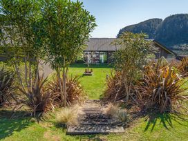 Fun and Falls Haven - Lake Taupo Holiday Home -  - 1163015 - thumbnail photo 27