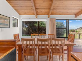 Ngapeka - Pakiri Beach House Retreat -  - 1163134 - thumbnail photo 6