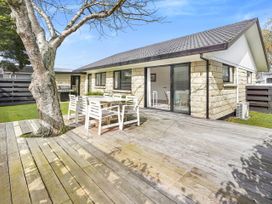 Golden Grove - Cambridge Holiday Home -  - 1163152 - thumbnail photo 4