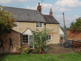 2 bedroom Cottage for rent in Shipston-on-Stour