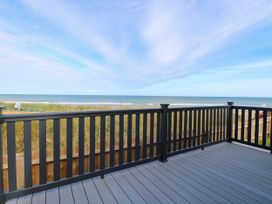 2 bedroom Cottage for rent in Bacton