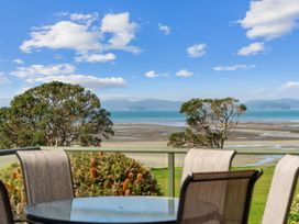 Waterfront Charm - Snells Beach Holiday Home -  - 1163464 - thumbnail photo 17