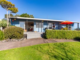 19th Hole Getaway - Mangawhai Holiday Home -  - 1163745 - thumbnail photo 25