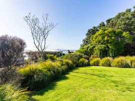 19th Hole Getaway - Mangawhai Holiday Home -  - 1163745 - thumbnail photo 3