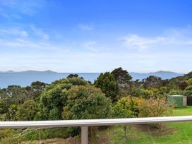 Pacific Views - Langs Beach Holiday Home -  - 1163808 - thumbnail photo 12