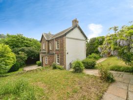 4 bedroom Cottage for rent in Conwy