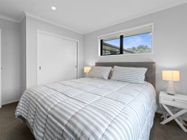 Fab Family Getaway - Waihi Beach Holiday Home -  - 1163957 - thumbnail photo 11