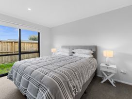 Fab Family Getaway - Waihi Beach Holiday Home -  - 1163957 - thumbnail photo 14