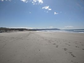 Fab Family Getaway - Waihi Beach Holiday Home -  - 1163957 - thumbnail photo 29