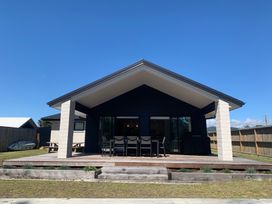 Fab Family Getaway - Waihi Beach Holiday Home -  - 1163957 - thumbnail photo 3