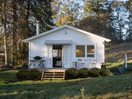 Little House At The Horshoe - Hawkes Bay Retreat -  - 1163958 - thumbnail photo 3