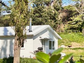 Little House At The Horshoe - Hawkes Bay Retreat -  - 1163958 - thumbnail photo 16