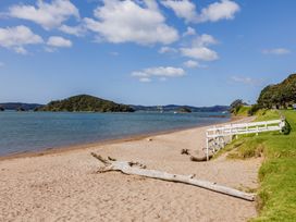 Oceanside Treasure - Paihia Holiday Home -  - 1163961 - thumbnail photo 32