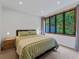 Ridgeview Retreat - Taupo Holiday Home -  - 1163964 - thumbnail photo 16