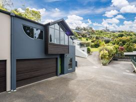 Ridgeview Retreat - Taupo Holiday Home -  - 1163964 - thumbnail photo 24