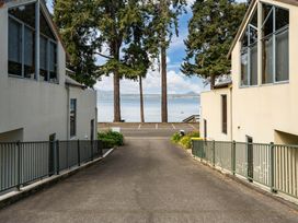 Ridgeview Retreat - Taupo Holiday Home -  - 1163964 - thumbnail photo 25