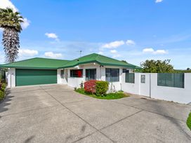 Fernwood Escape - Tauranga Holiday Home -  - 1163965 - thumbnail photo 15