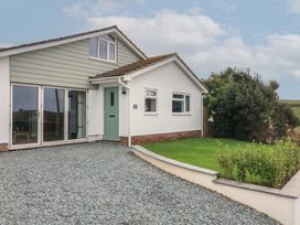 3 bedroom Cottage for rent in Kingsbridge