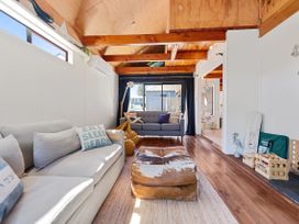 The Beach House - Mt Maunganui Holiday Home -  - 1164288 - thumbnail photo 7