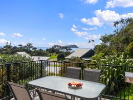 Seaview Family Haven - Pauanui Holiday Home -  - 1164319 - thumbnail photo 2