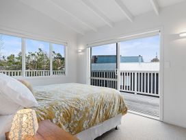 Bliss on Boulevard - Pauanui Holiday Home -  - 1164320 - thumbnail photo 10