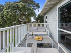 Bliss on Boulevard - Pauanui Holiday Home -  - 1164320 - thumbnail photo 2