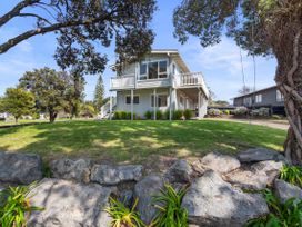 Bliss on Boulevard - Pauanui Holiday Home -  - 1164320 - thumbnail photo 26