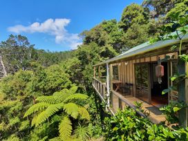 The Weka House - Kawau Island Holiday Home -  - 1164325 - thumbnail photo 1