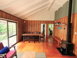 The Weka House - Kawau Island Holiday Home -  - 1164325 - thumbnail photo 4