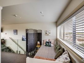 Seabreeze Penthouse - Napier Holiday Apartment -  - 1164406 - thumbnail photo 22