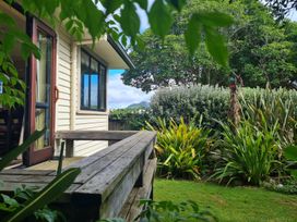 Surf and Sun Retreat - Mt Maunganui Holiday Home -  - 1164515 - thumbnail photo 9