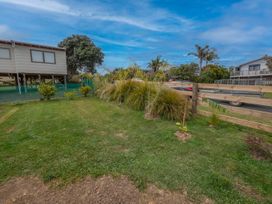 Hihi Haven - Ruawai Two Waters Holiday Home -  - 1164519 - thumbnail photo 12