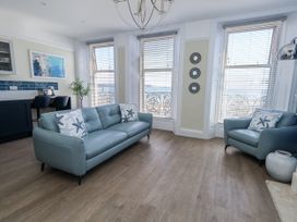 2 bedroom Cottage for rent in Weymouth