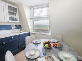 2 bedroom Cottage for rent in Weymouth