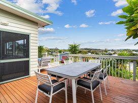 High Tide - Mangawhai Heads Holiday Home -  - 1164779 - thumbnail photo 3