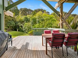 Opahi TreeHouse - Mahurangi West Holiday Home -  - 1164781 - thumbnail photo 20