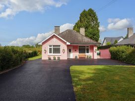2 bedroom Cottage for rent in Adare
