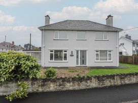 4 bedroom Cottage for rent in Criccieth