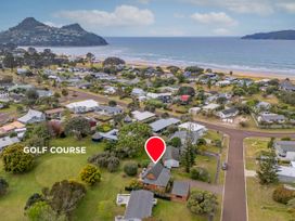 Sea Breeze Bach - Pauanui Holiday Home -  - 1164836 - thumbnail photo 3