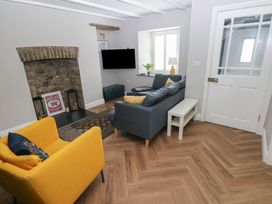 3 bedroom Cottage for rent in Fishguard