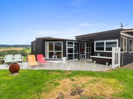 Heart of Waipu - Waipu Holiday Home -  - 1165008 - thumbnail photo 3