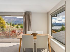 Wonderful Warmth - Wanaka Holiday Home -  - 1165057 - thumbnail photo 6