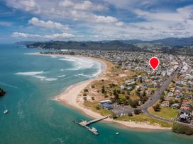 Sans Souchi - Whangamata Holiday Home -  - 1165058 - thumbnail photo 1