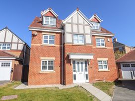 5 bedroom Cottage for rent in Colwyn Bay