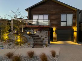 86 on Kirimoko - Wanaka Holiday Home -  - 1165134 - thumbnail photo 23