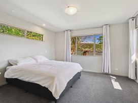 Cherry Court - Wanaka Holiday Home -  - 1165139 - thumbnail photo 11